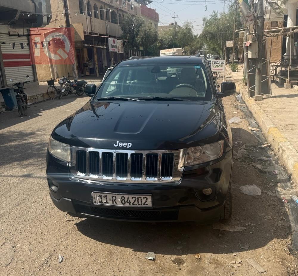 جیپ گراند شیرۆکی